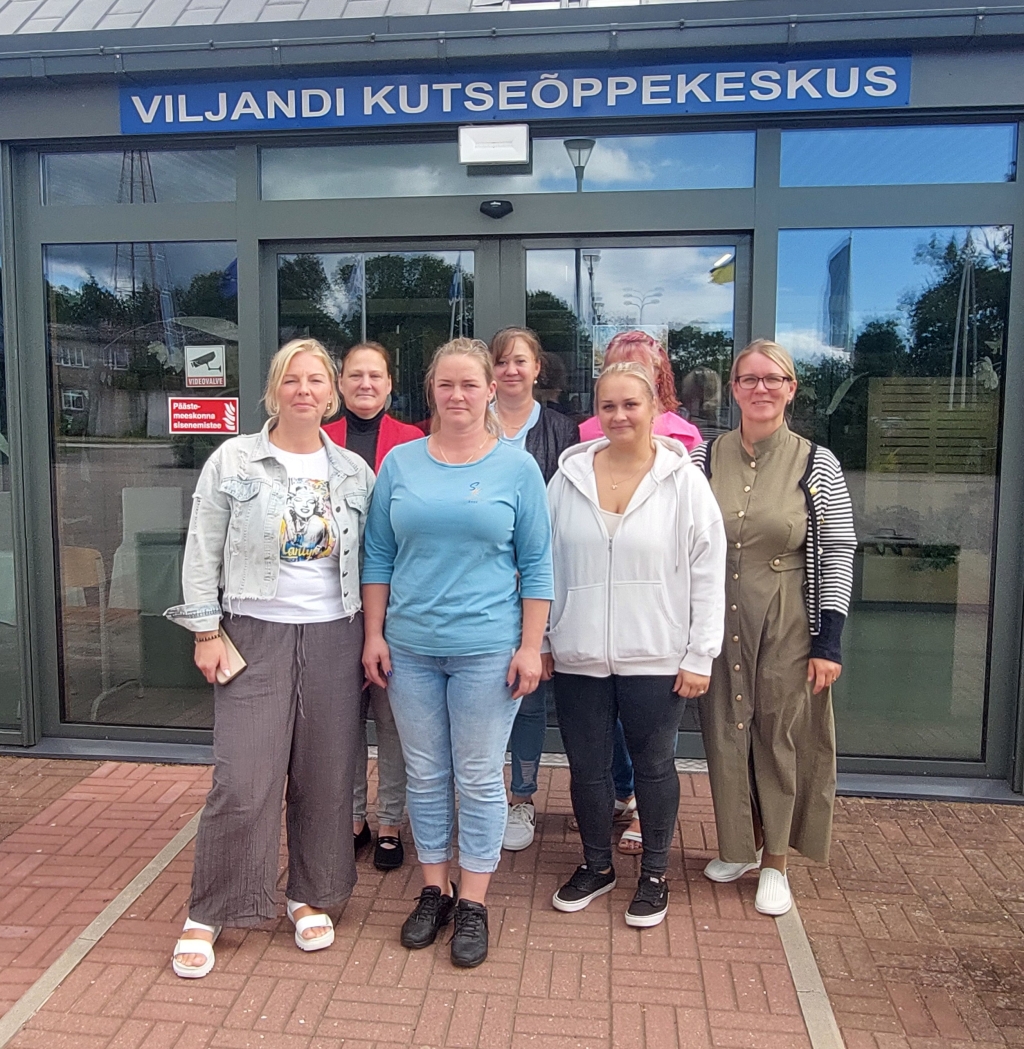 Viljandi vallahalduse töötajad läksid kooli