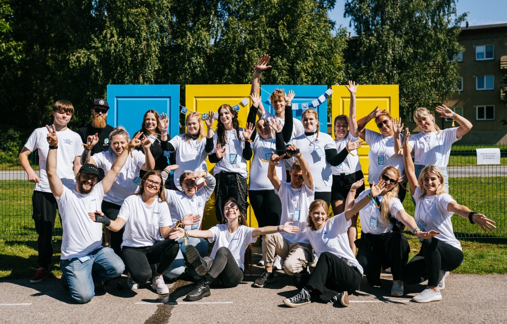 Noored festivalil- arvamus avab uksi.jpg
